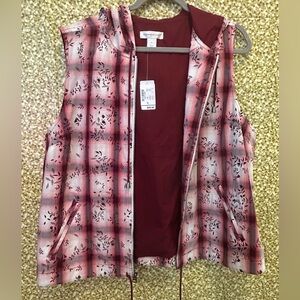 Christopher & Banks NWT Women’s Cranberry Sleeveless Vest, Size XL
